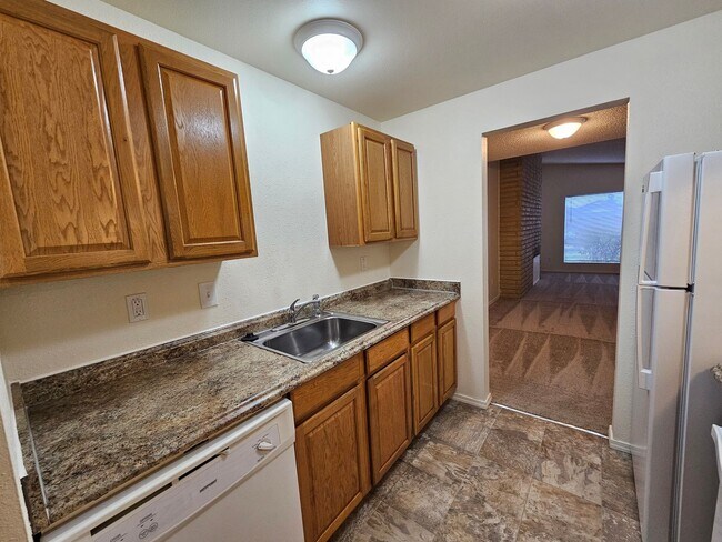 130-132 N 21st St-Unit -Unit 132 in Mount Vernon, WA - Building Photo - Building Photo