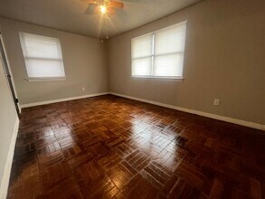 2324 SW 47th St in Oklahoma City, OK - Building Photo - Building Photo