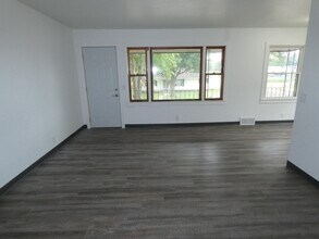 518 N 4th St in Muscoda, WI - Building Photo - Building Photo