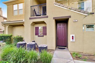 28333 Socorro St in Murrieta, CA - Building Photo