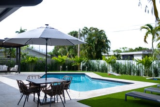 3144 Capri Rd in Palm Beach Gardens, FL - Building Photo - Building Photo