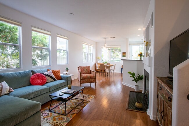 property at 593 Sweet Pea Pl