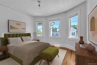 28 W Elizabeth St in Tarrytown, NY - Foto de edificio - Building Photo