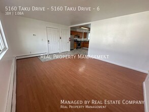 5160 Taku Dr in Anchorage, AK - Building Photo - Building Photo