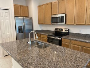 2741 Picasso Ct in Kissimmee, FL - Building Photo - Building Photo