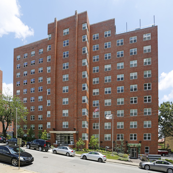 Plaza Club City Apartments in Kansas City, MO - Foto de edificio