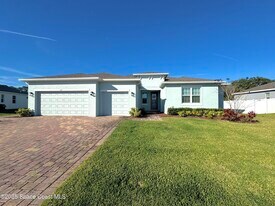 414 Loymer Cir in Merritt Island, FL - Building Photo