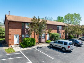 196 Georgetown Dr in Delaware, OH - Building Photo