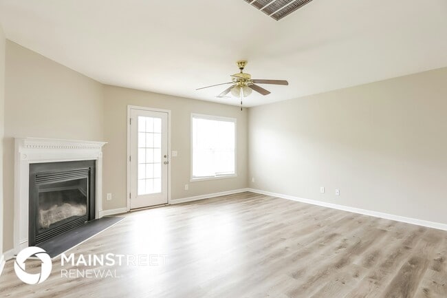 1148 Langston Dr in Greensboro, NC - Foto de edificio - Building Photo