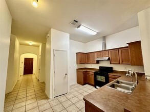 2751 Furlong Dr in Grand Prairie, TX - Building Photo - Building Photo