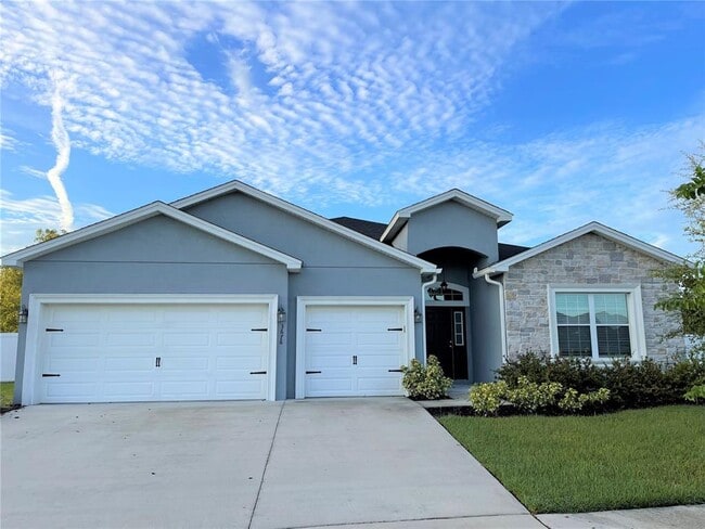 property at 3676 Peregrine Wy