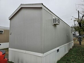 1130 Gary Terrace in Odessa, TX - Building Photo - Building Photo