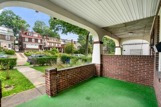 5920 Phillips Ave in Pittsburgh, PA - Building Photo - Building Photo