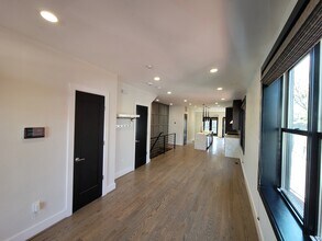 724 Taylor St NW in Washington, DC - Building Photo - Building Photo