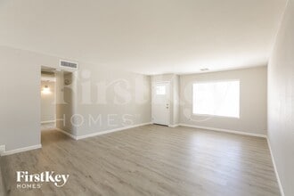 4564 W Onyx Ave in Glendale, AZ - Building Photo - Building Photo