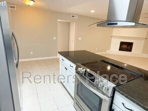 1001 SW 101st St in Oklahoma City, OK - Building Photo - Building Photo