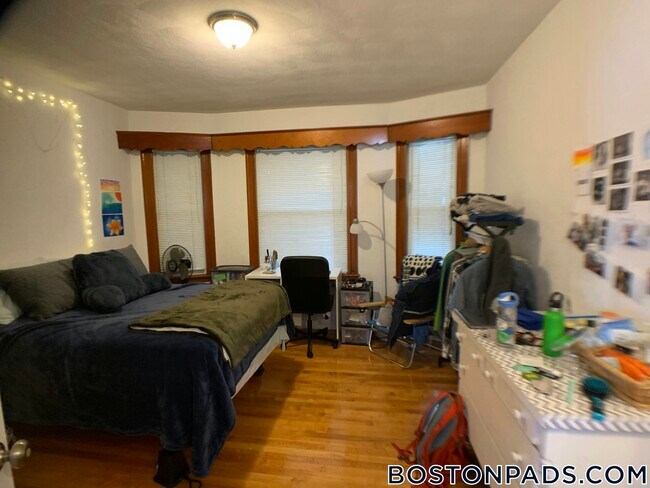 65 Frederick Ave in Medford, MA - Building Photo - Building Photo