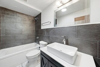 1200 Jacqueline Dr in Crete, IL - Building Photo - Building Photo