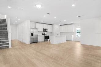 5643 Enchanted Mdw in Clermont, FL - Building Photo - Building Photo