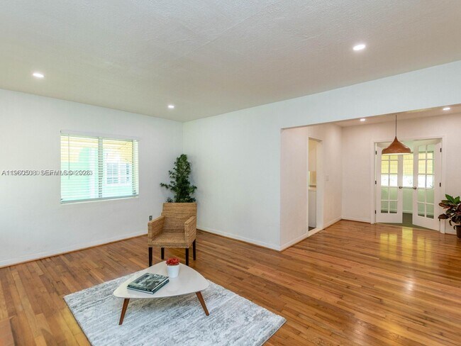 3463 Percival Ave in Miami, FL - Building Photo - Building Photo