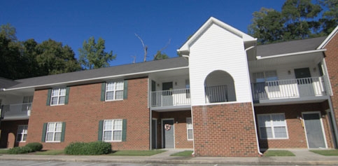 Cedar Creek Apartments in Greenville, NC - Building Photo