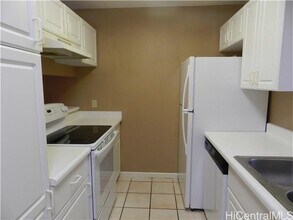 92-1240-1240 Palahia St in Kapolei, HI - Building Photo - Building Photo