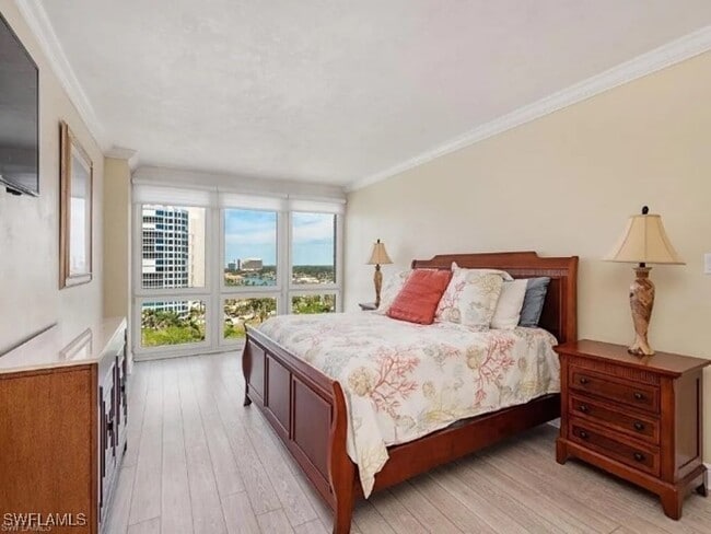 4031 Gulf Shore Blvd N