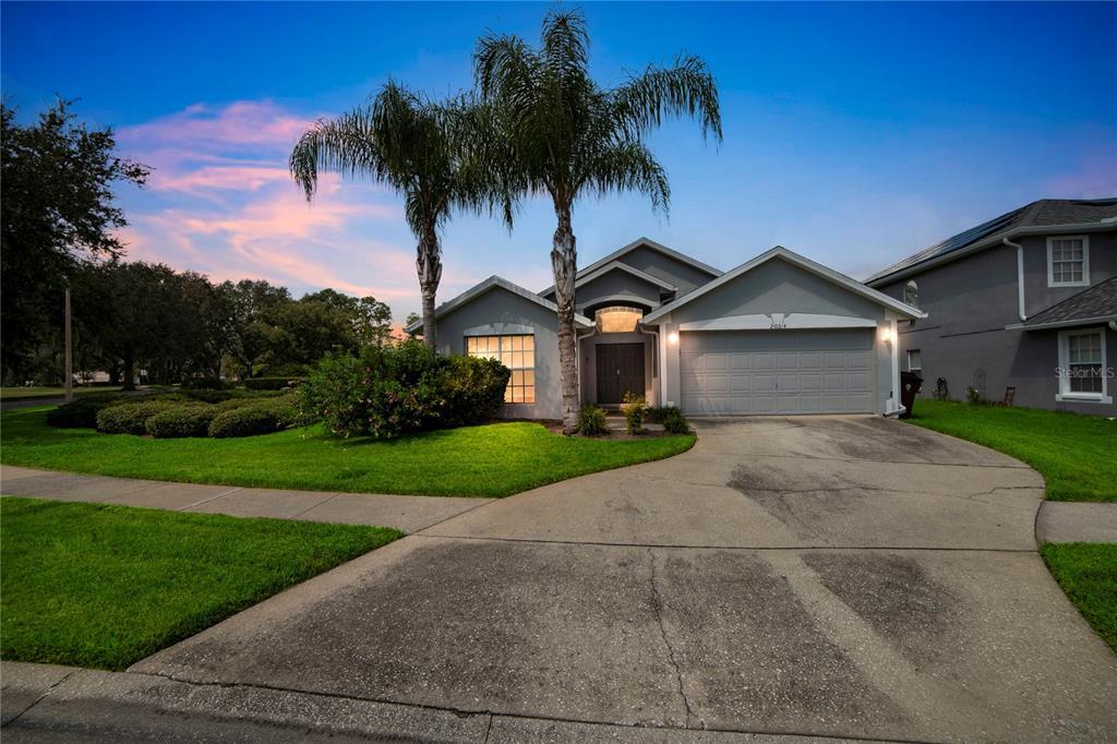 2004 Hemingway Ave in Haines City, FL - Building Photo