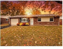 1449 Skylark Dr in Troy, OH - Building Photo