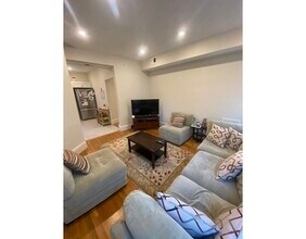1150 Bennington St in Boston, MA - Building Photo - Building Photo