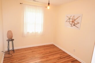 6025 Coon Tree Rd in The Plains, VA - Building Photo - Building Photo