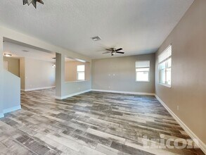 12418 Field Point Way in Spring Hill, FL - Building Photo - Building Photo