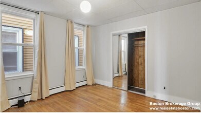 823 Dorchester Ave in Boston, MA - Building Photo - Building Photo