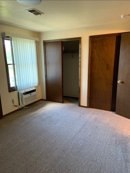 Seville Drive in Green Bay, WI - Foto de edificio - Building Photo