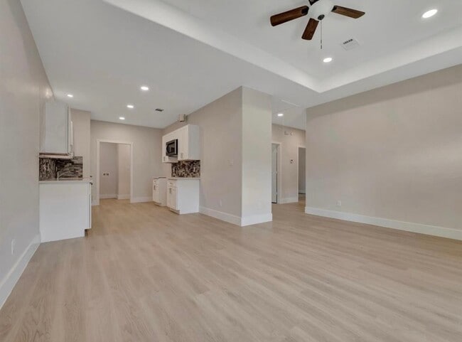 property at 418 Lake St
