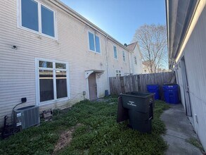 1218 W 26th St in Norfolk, VA - Building Photo - Building Photo