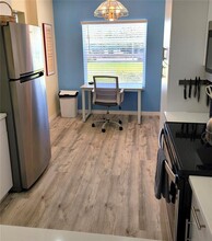 9620 Club S Cir in Sarasota, FL - Building Photo - Building Photo
