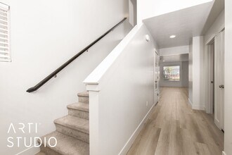 3156 E Sky Rim Wy in Saint George, UT - Building Photo - Building Photo