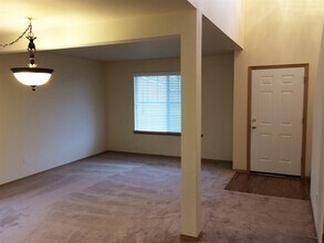 1107 202nd St E in Spanaway, WA - Building Photo - Building Photo