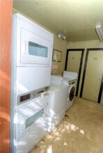 400 W 34th St in Austin, TX - Building Photo - Building Photo