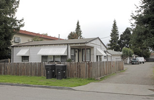 21716 Vallejo St in Hayward, CA - Building Photo