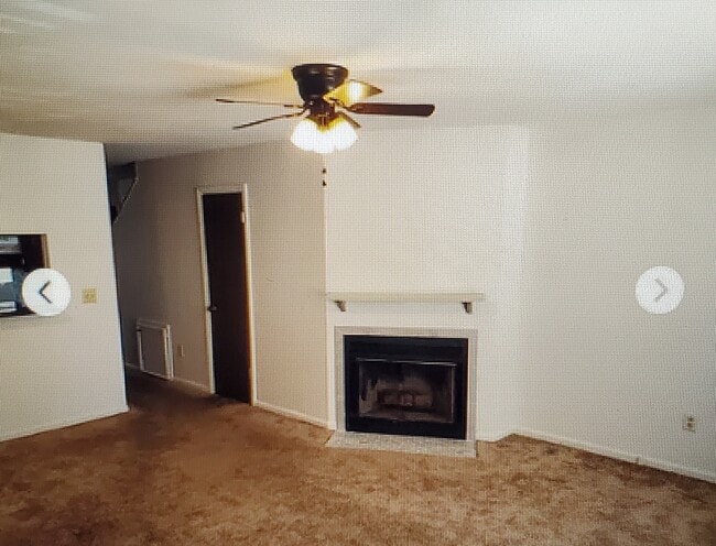 property at 139 Country Town Dr