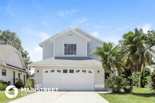 2338 Skywind Cir in Melbourne, FL - Building Photo