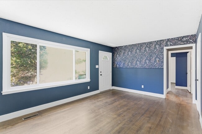 900 Kingland Ave in Knoxville, TN - Building Photo - Building Photo