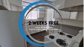 334 N McQueen Rd in Chandler, AZ - Building Photo