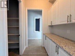 59 Bremner St in Whitby, ON - Building Photo - Building Photo