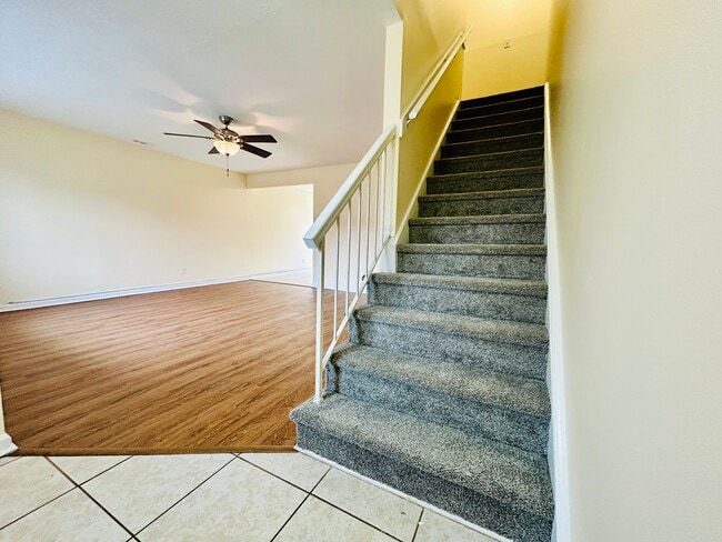 718 Spence Cir in Virginia Beach, VA - Building Photo - Building Photo