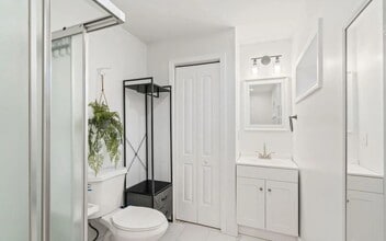 1712 Cunningham Ln in Knoxville, TN - Building Photo - Building Photo
