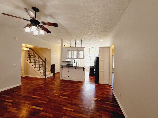 property at 5361 S Tanager Ave
