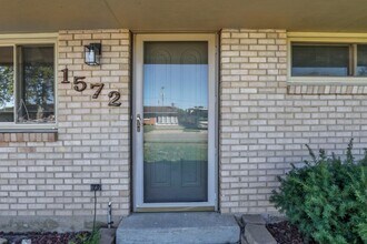 1572 Ives Ave in Reynoldsburg, OH - Building Photo - Building Photo